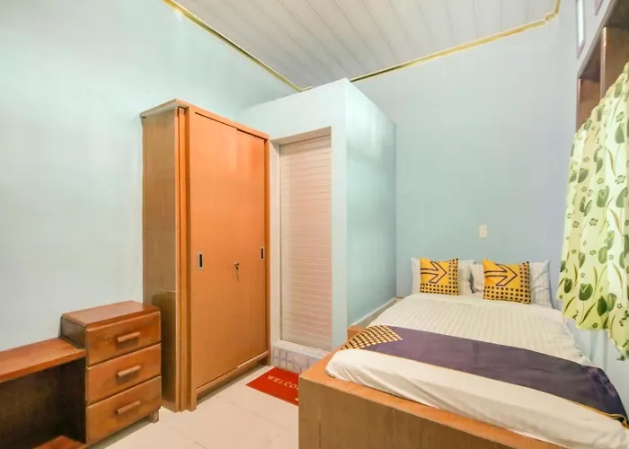 Spot On 90356 Gmmo Homestay